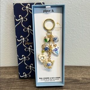 Piper K Teapot Vintage Style Bag Charm 🫖💙